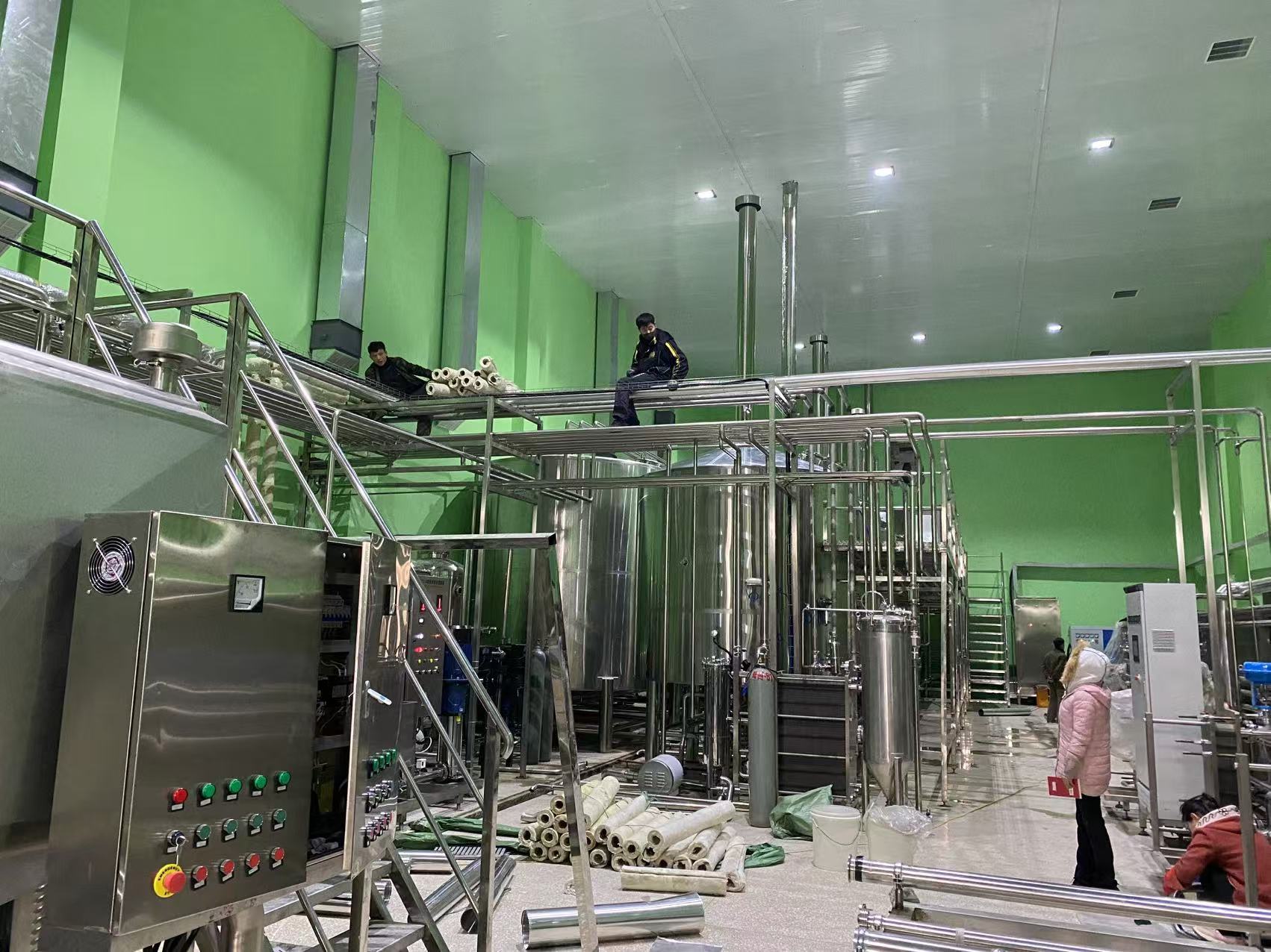 泽州精酿啤酒设备厂—精酿啤酒设备制造:传承工艺与创新科技的交融